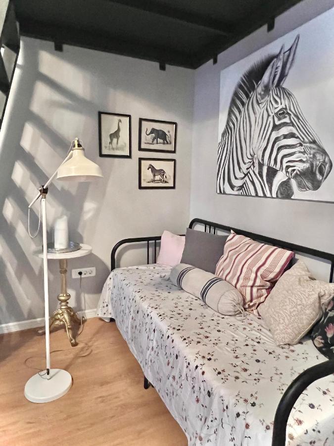 Central Dainty - Boutique Apartment In Zagreb City Centre Exterior foto